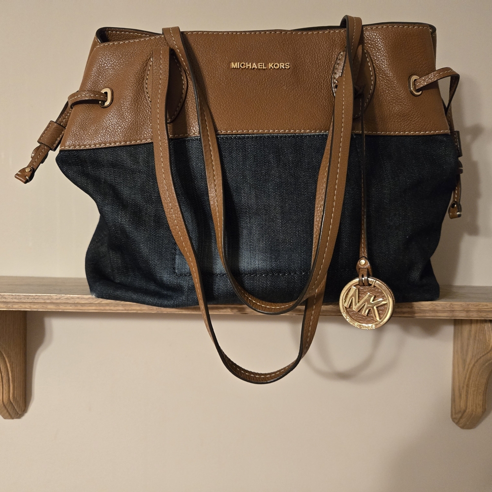 Michael Kors Marina Large Denim Tote - Picture 2 of 10